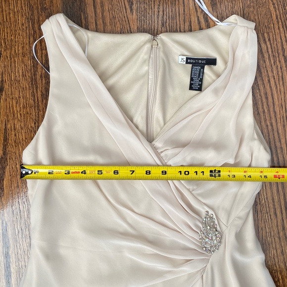 JS Collection Dress - Picture 8 of 13